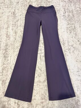 Athleta Girl High Rise Chit Chat Flare Pant Purple Large 12 VGUC